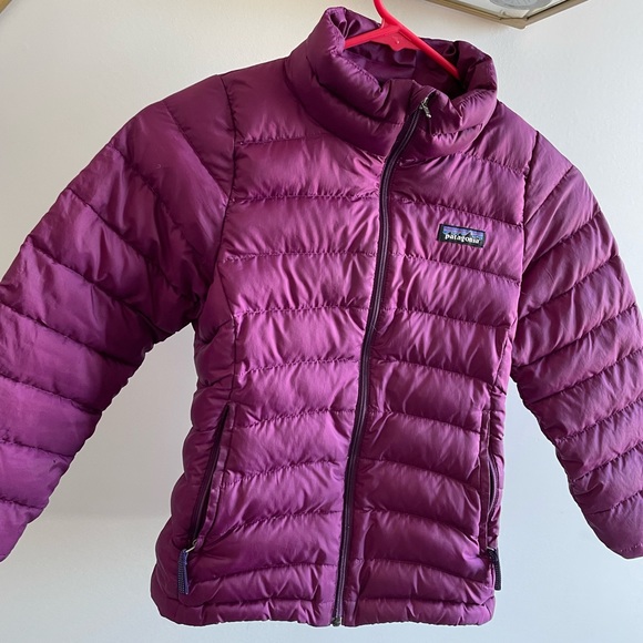 Patagonia Other - Kids down sweater
